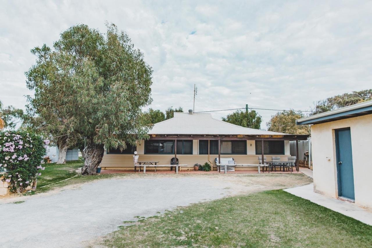 Dongara Hotel Motel Exteriér fotografie